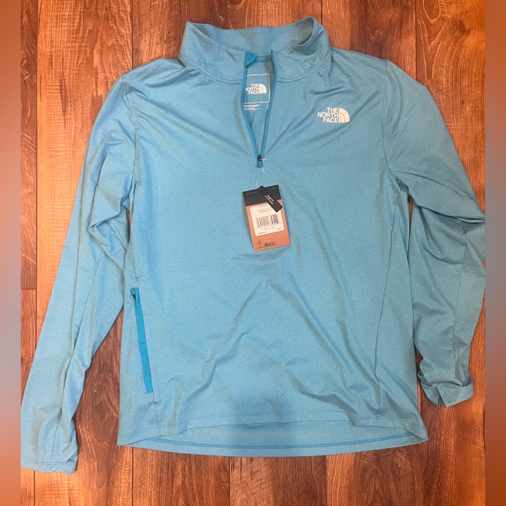 Men’s North Face Wander 1/4 Zip NWT Slim Fit Large